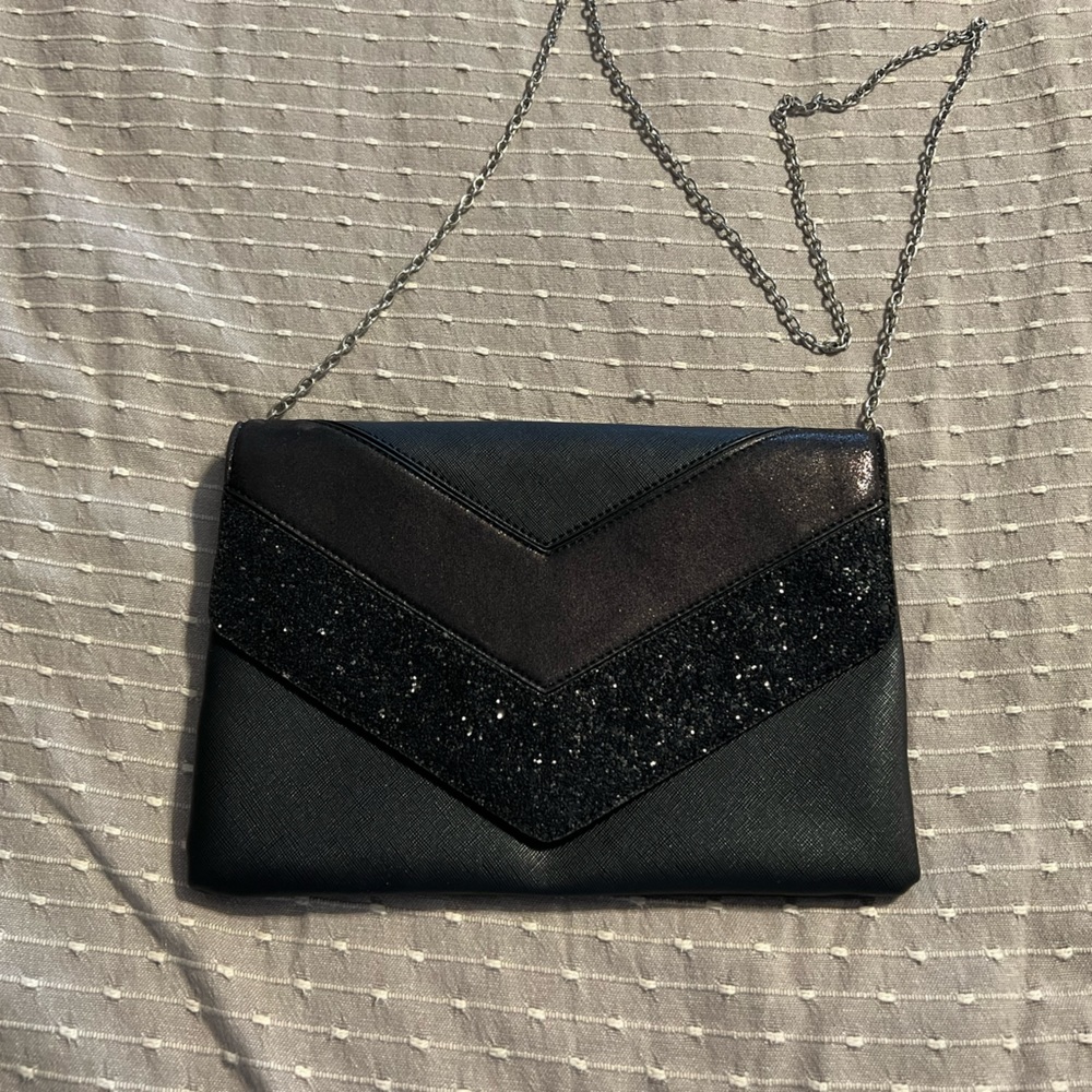 Black purse with silver chain